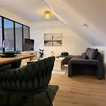 Apartamento Neu In 130 Qm Grosser Garten