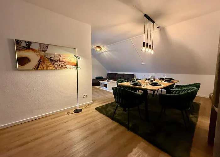 Neu In 130 Qm Grosser Garten * Friedrichskoog