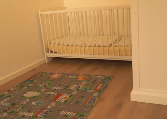 Appartement Neu In 130 Qm Grosser Garten