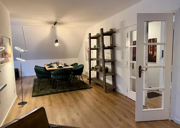 Neu In 130 Qm Grosser Garten Lejlighed